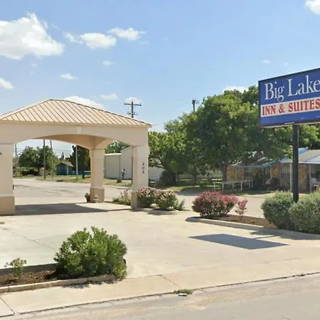 Big Lake Inn And Suites-3