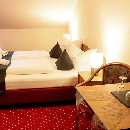 Landhotel Donaublick-2