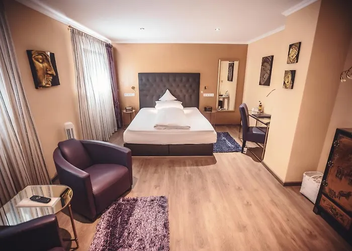 Hotel Zur Heimat - Ihr Weidener Hotel Mit Hauseigenen Parkplaetzen Und Wellness