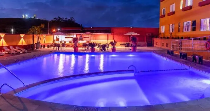 Hotel Garfo de Ouro