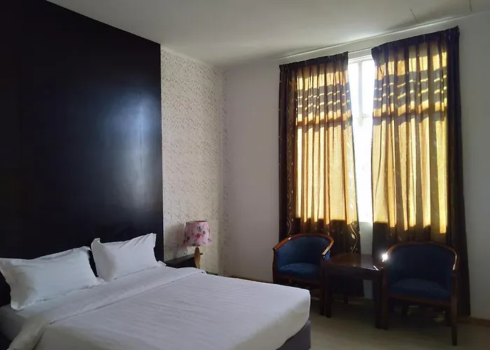 Ginasuite Hotel