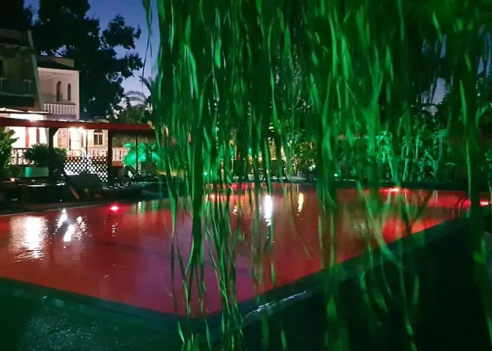 Naturist Angel Nudist Club Hotel - Adults Only