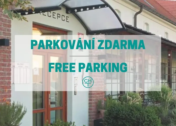 Hotel Chvalská Tvrz
