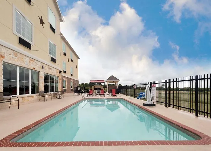 Ramada By Wyndham Gatesville