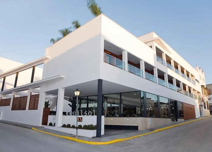 Hotel y Apartamentos Conilsol