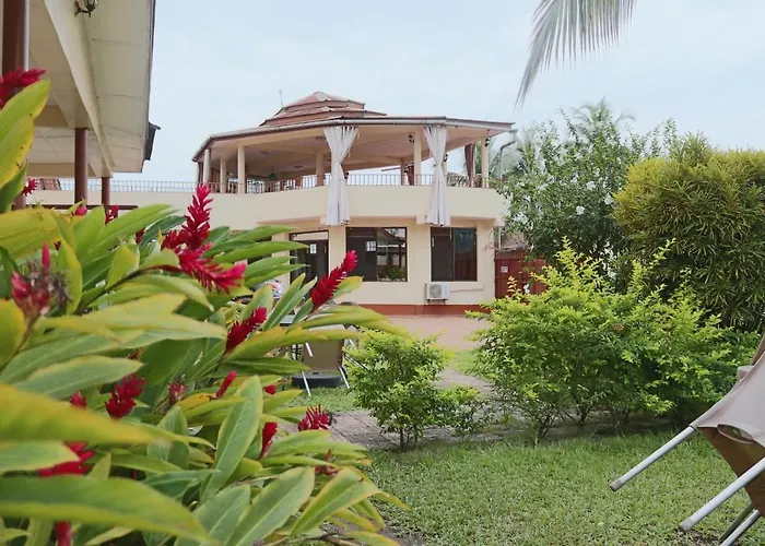 Paloma Guest House