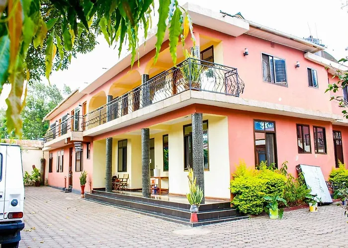 Bright Star Hotel & Safaris
