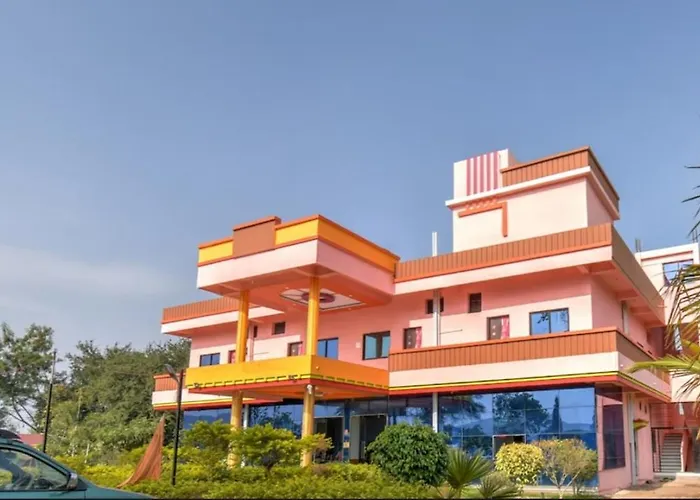 Hotel Nisarg Lodging And Restaurant