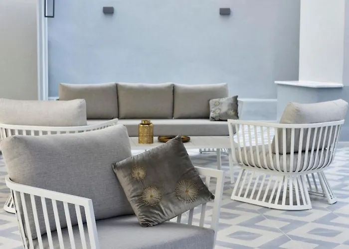 Boutique Hotel De La Ville