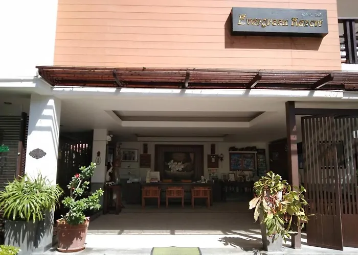 Evergreen Resort