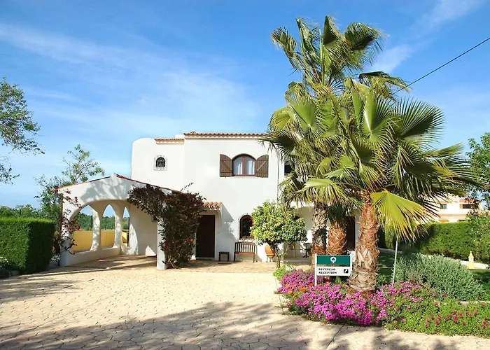 Casa Bela Moura, Boutique Hotel & Wine