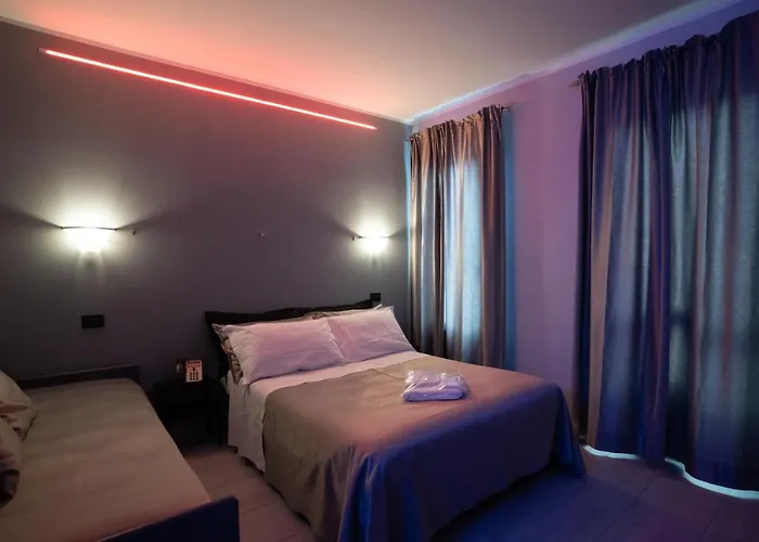 J Hotel