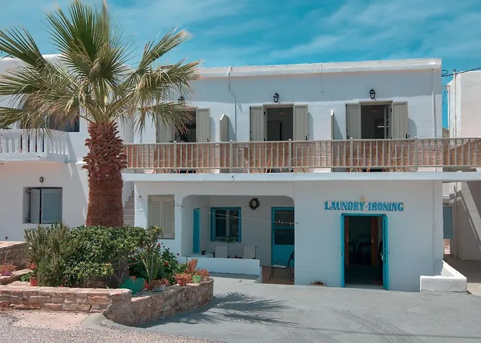 Meltemi Antiparos