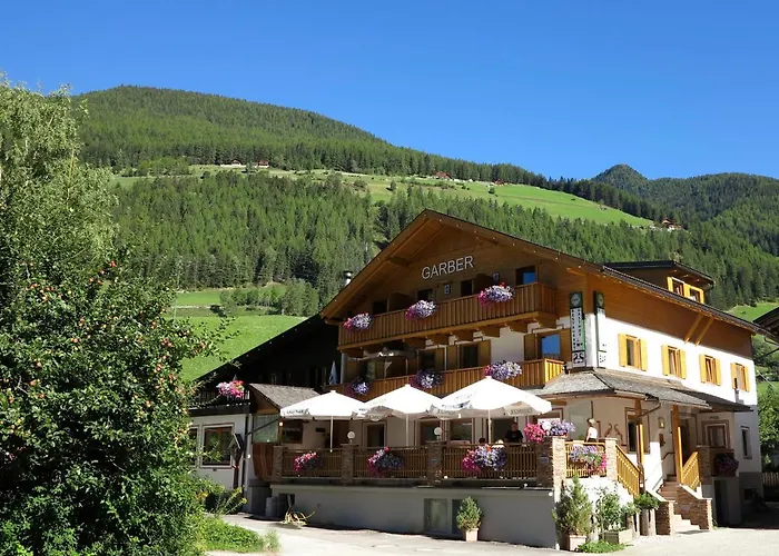 Hotel/ App. Garber San Giacomo in Valle Aurina