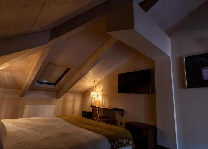 No-Mad Green Hotel