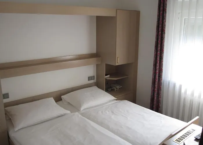 Hotel Maifelder Hof