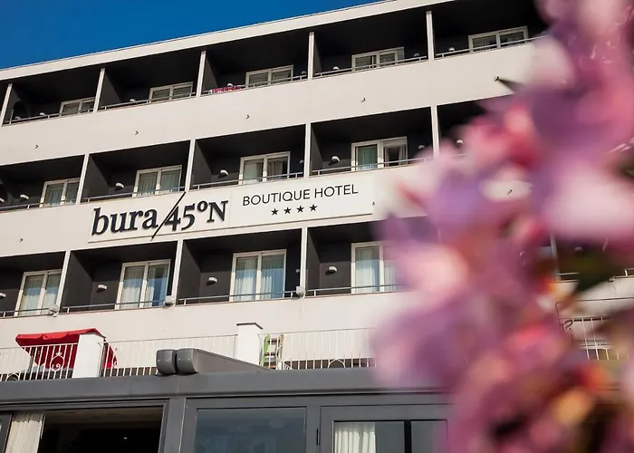 Boutique Hotel Bura 45N