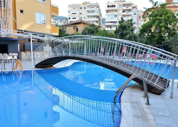 Rose Garden Apart Hotel