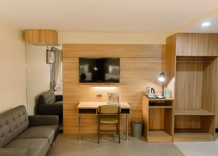 L' Meridian Suites