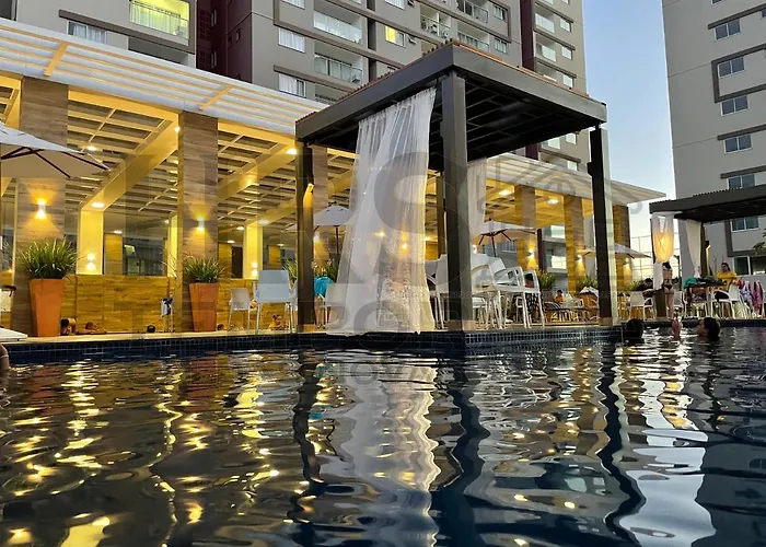 Evian Thermas Hotel Incrível no Centro de Caldas Novas com Águas Termais e Ingressos com Valores Exclusivos no Hot Park, Lagoa Termas, Náutico e WaterPark