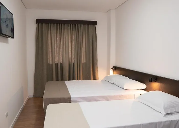 Hotel Carmelo - Airport