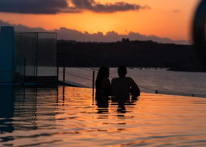 Seaview Hotel - Adults Only 16 Plus