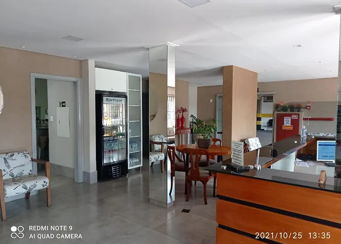 Mariachis Hotel