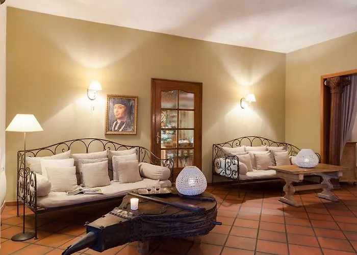 Le Verger Des Chateaux, The Originals Relais