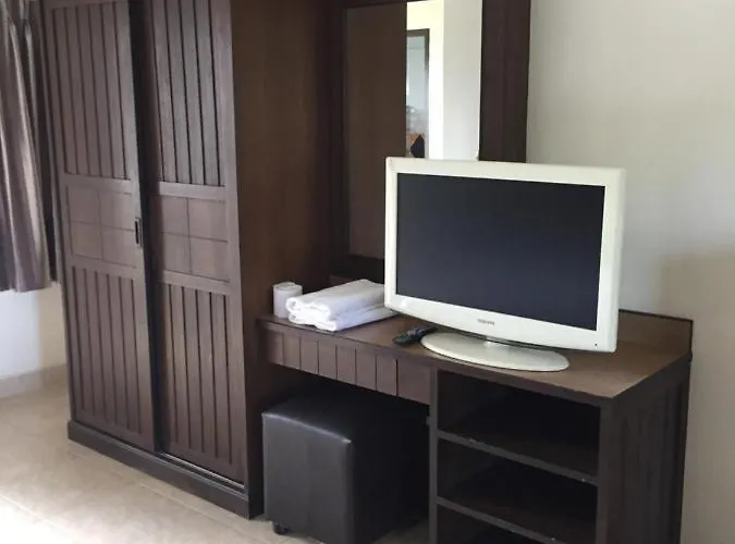 Phuriburi Resort