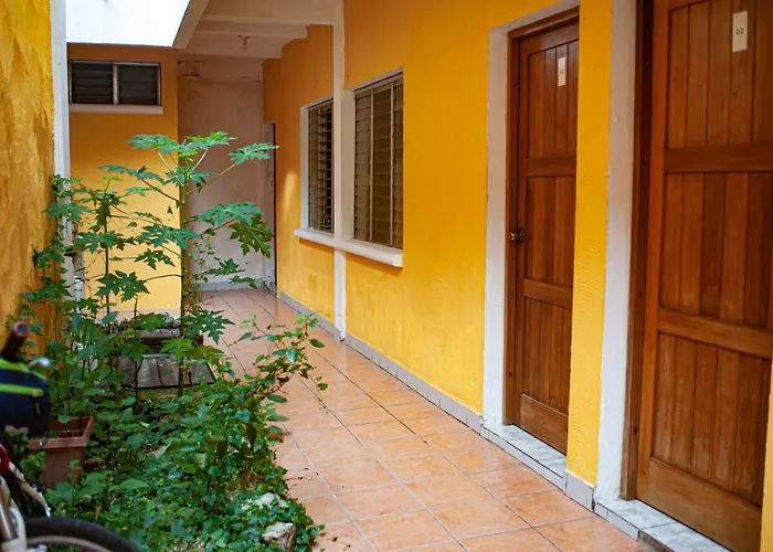 Natz Hotel