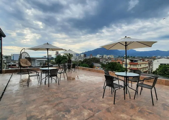 Bayit Tov Circunvalar Hotel