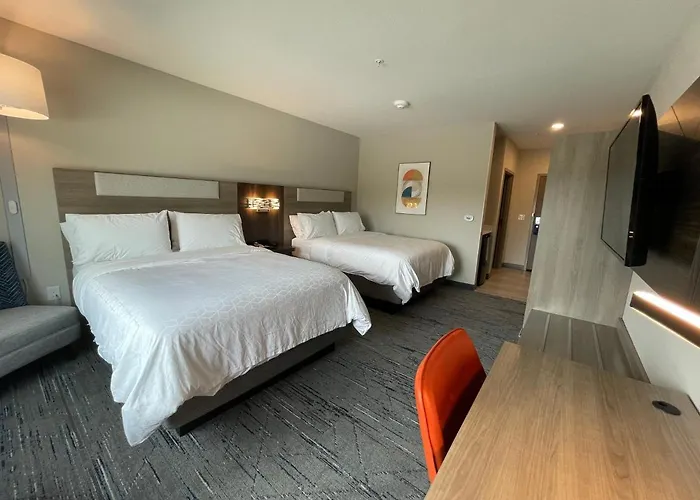 Holiday Inn Express & Suites - Ft. Smith - Airport By Ihg