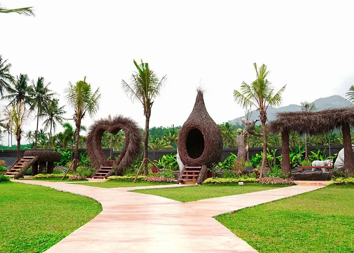 Sabda Alam Hotel & Glamping