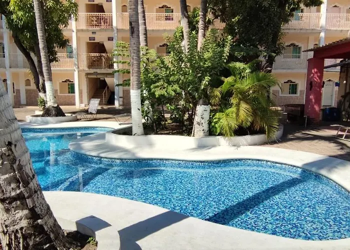 Hotel Las Cupulas
