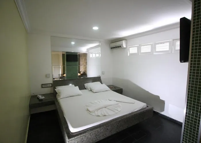 Hotel Colonial (Adults Only)