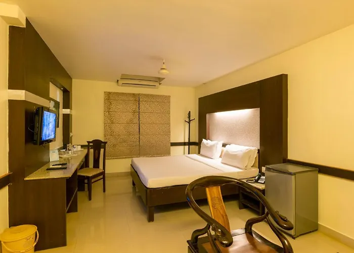 Hotel Crescent Crest Sriperumbudur
