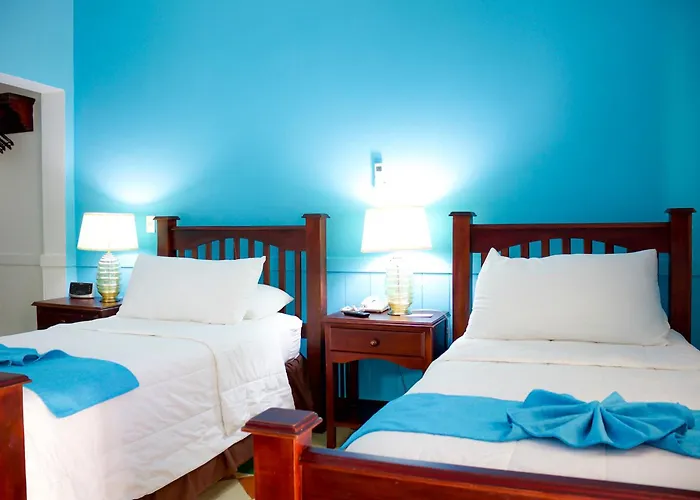 Hotel Victoriano