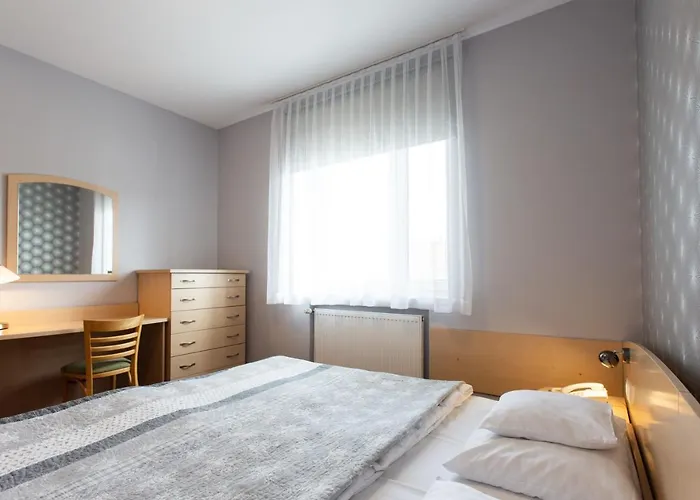 Hotel Labedy I Hostel Labedy