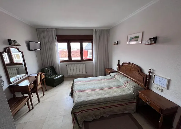 Hotel Serantes