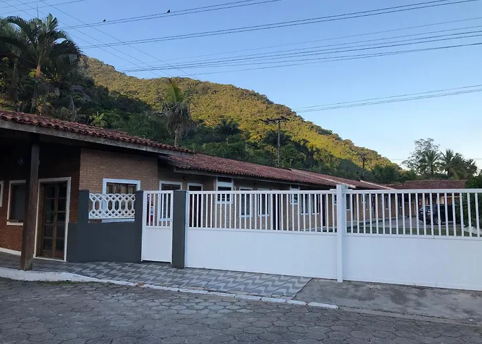 Hotel Pousada Nosso Cantinho