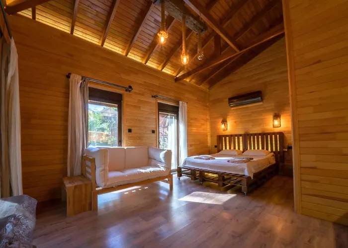 Zümrüt Çıralı Boutique Hotel