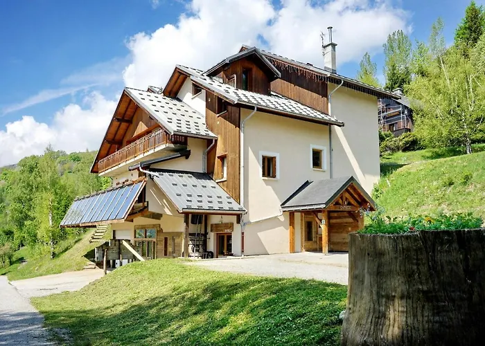 CHALET HOTEL La TUVIERE BIKE INN