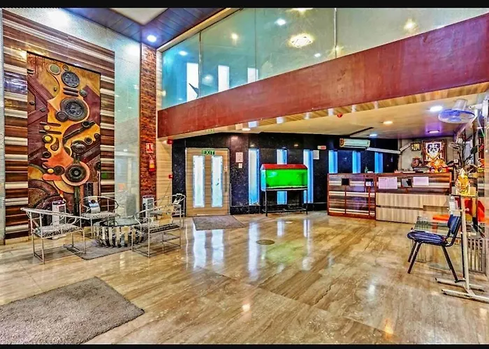 Hotel Praveen Mumbai