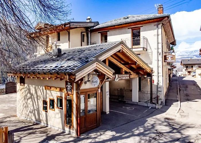 Chalet Hotel La Tarine