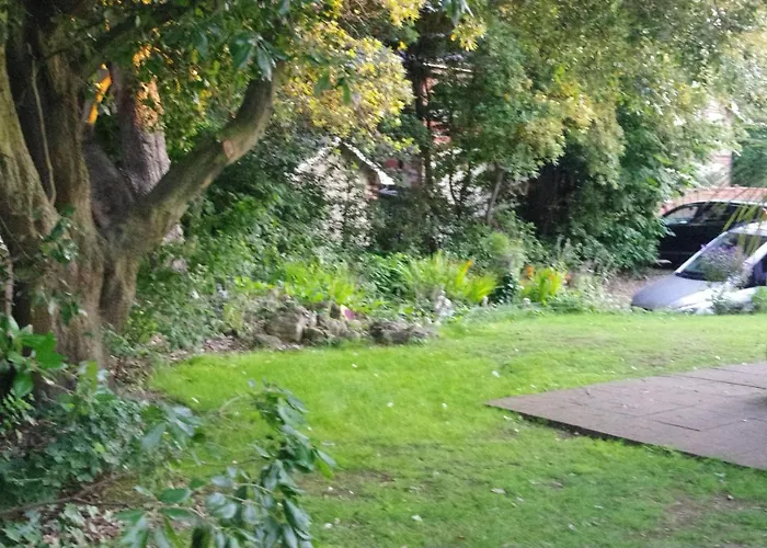 Eastmount Hall Hotel
