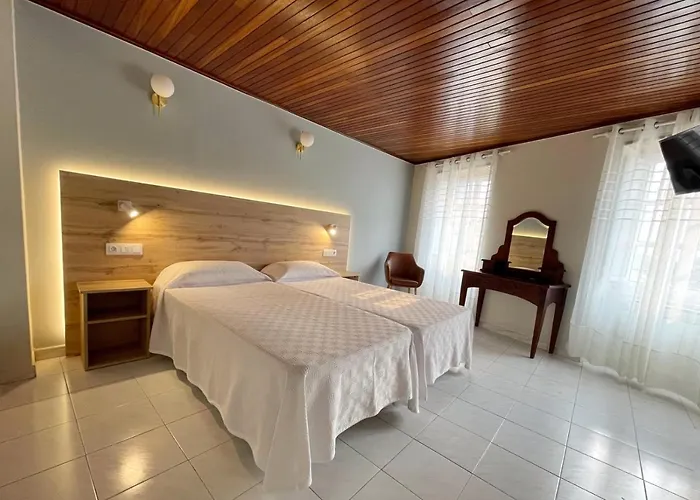 Grupo Catedrales - Casa Amadora