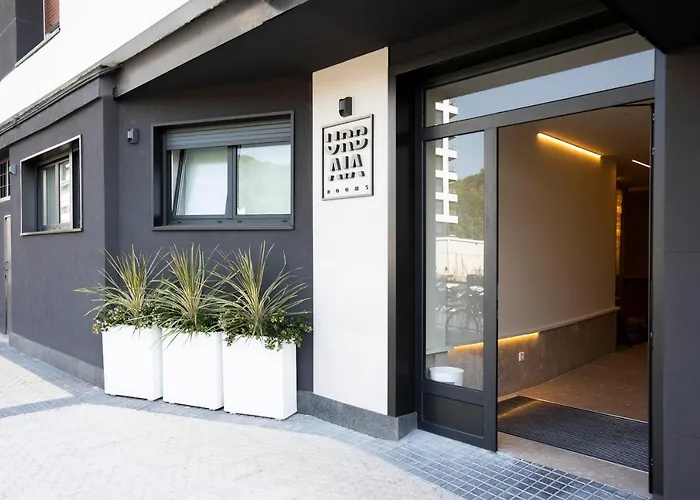 Urbaia Rooms