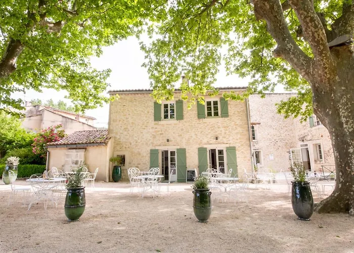 Hôtel&SPA Ventoux Provence Domaine des Tilleuls