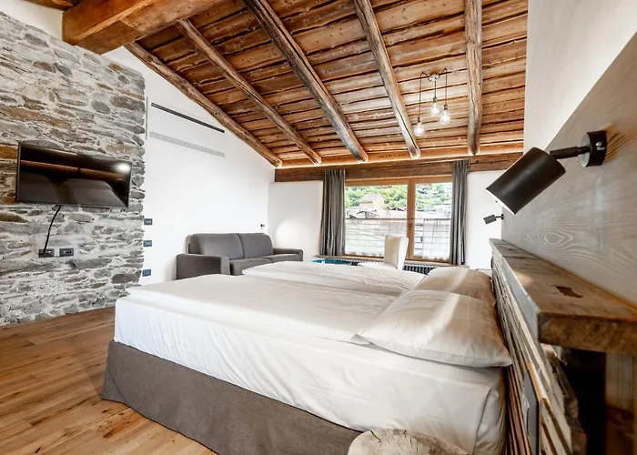 Curt Di Clement Eco Mobility Hotel