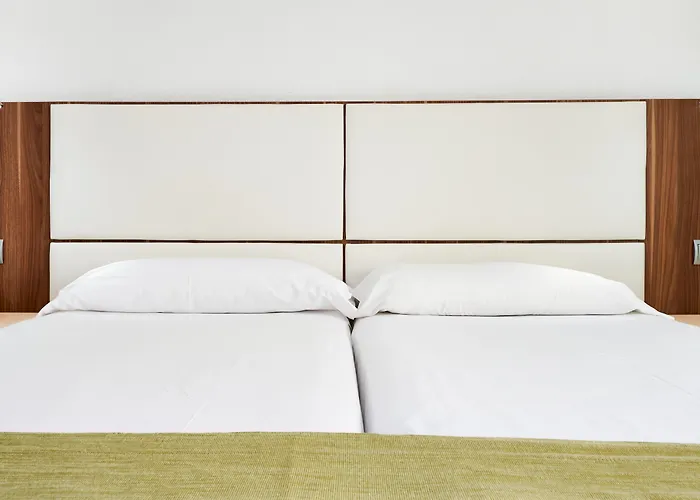 Hotel Globales Cala Blanca